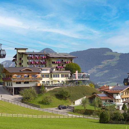 Hotel Waldfriede - Der Logenplatz Im Zillertal Fügen Exteriör bild