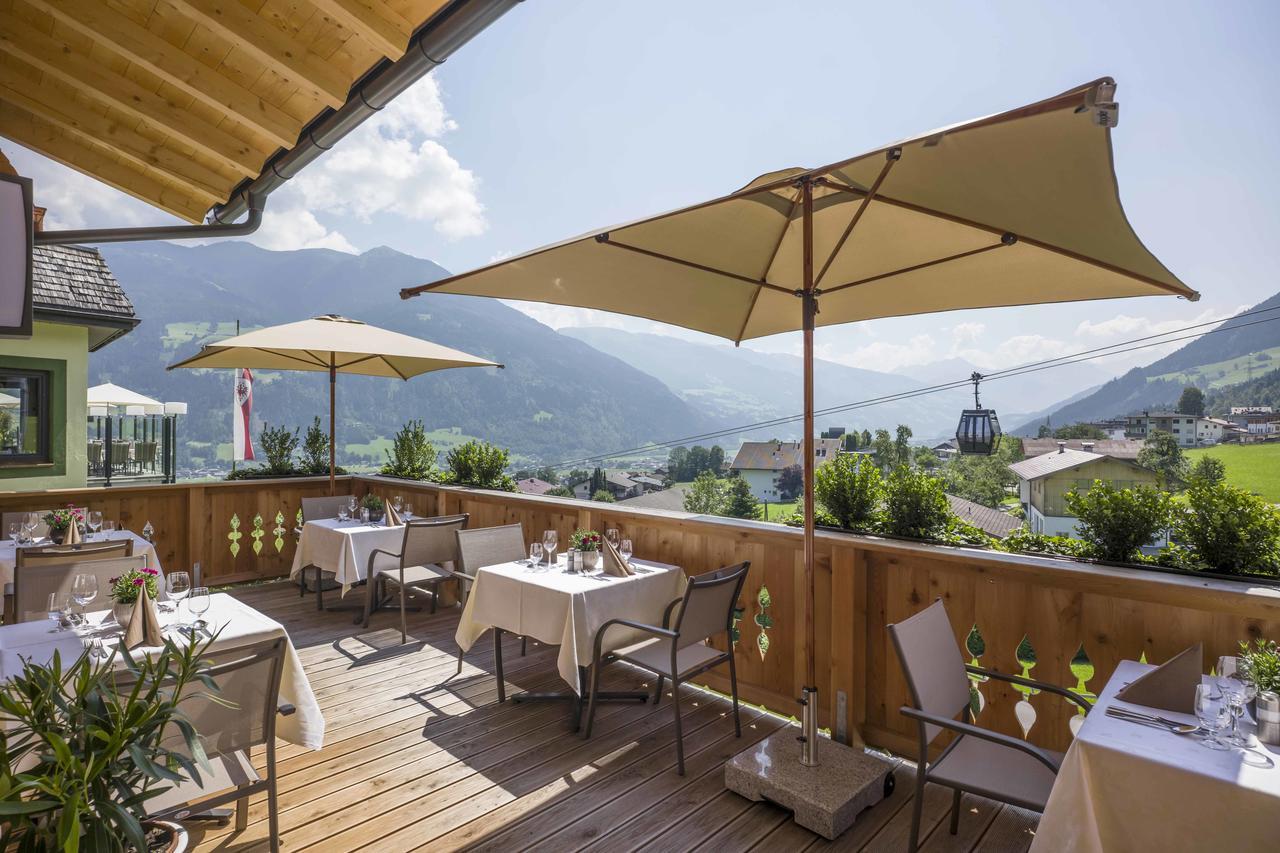 Hotel Waldfriede - Der Logenplatz Im Zillertal Fügen Exteriör bild