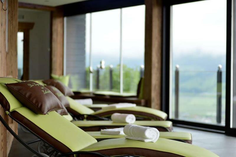 Hotel Waldfriede - Der Logenplatz Im Zillertal Fügen Exteriör bild